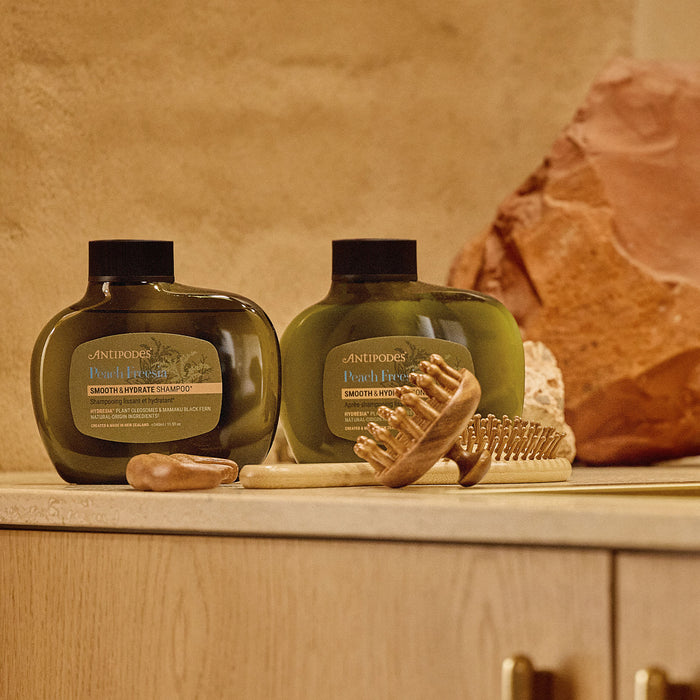 #seo: apres-shampoing peach freesia antipodes