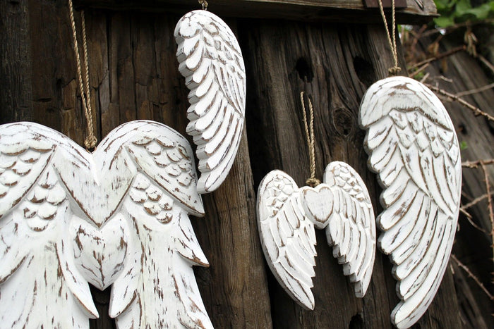 Hand Crafted Small Double Angel Wing & Heart - 15cm 🇬🇧