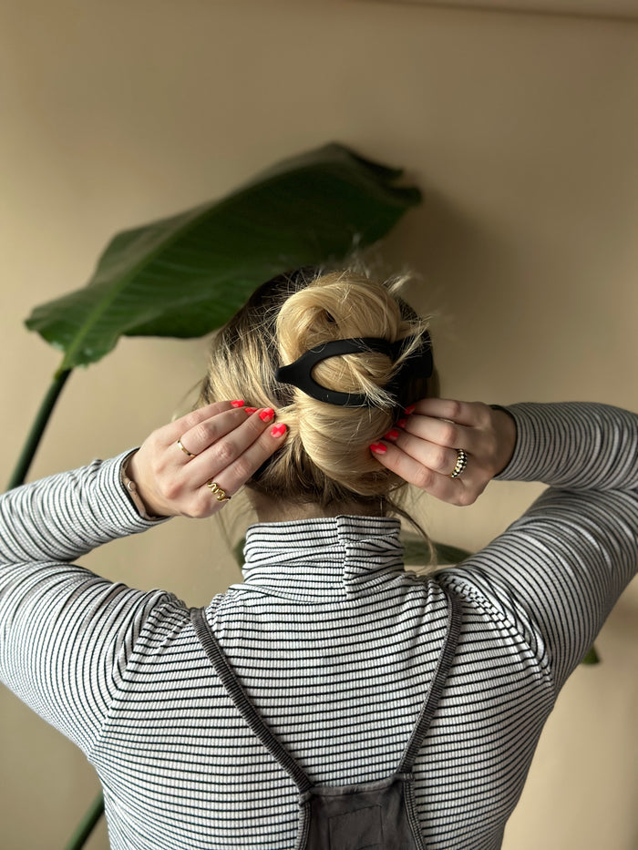 XL Flat Lay Claw Clip