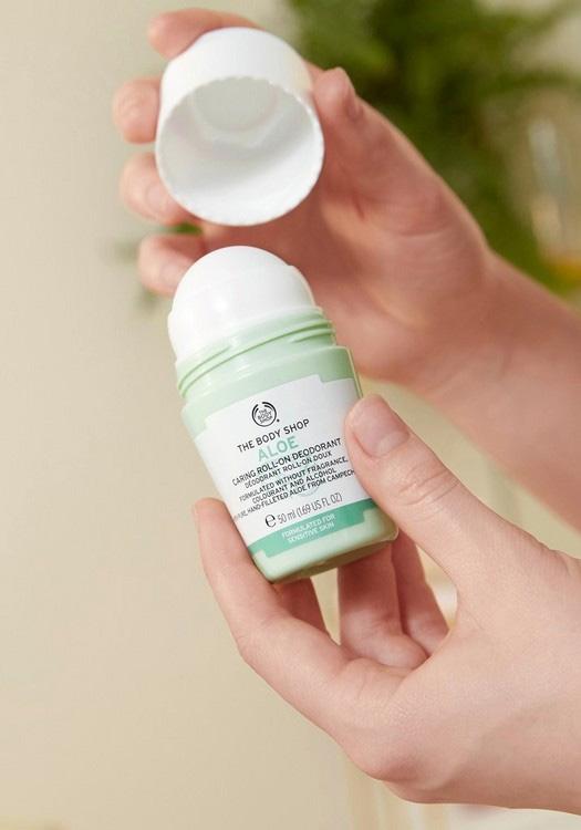 Aloe Caring Roll-on Deodorant