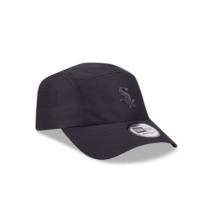 https://cdn.shopify.com/s/files/1/0601/2554/4675/files/60692603_RUNNER_ALPHARUNNER26166_CHIWHI_XBK_3QR.jpg?v=1756840926