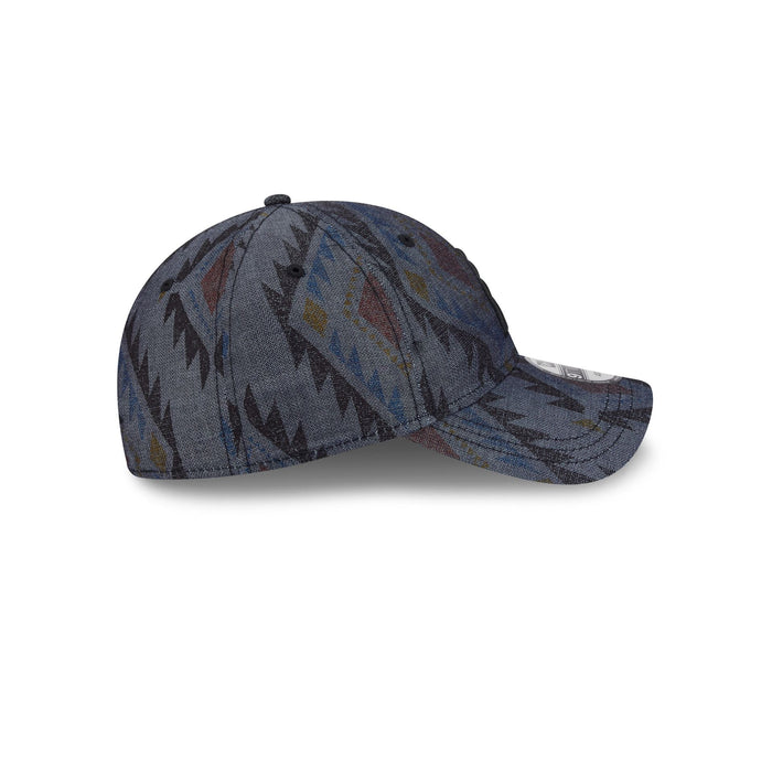https://cdn.shopify.com/s/files/1/0601/2554/4675/files/60745148_9TWENTY_AZTECPATTERN9TWENTY26_ARIDIA_XNV_RSIDE.jpg?v=1746108049