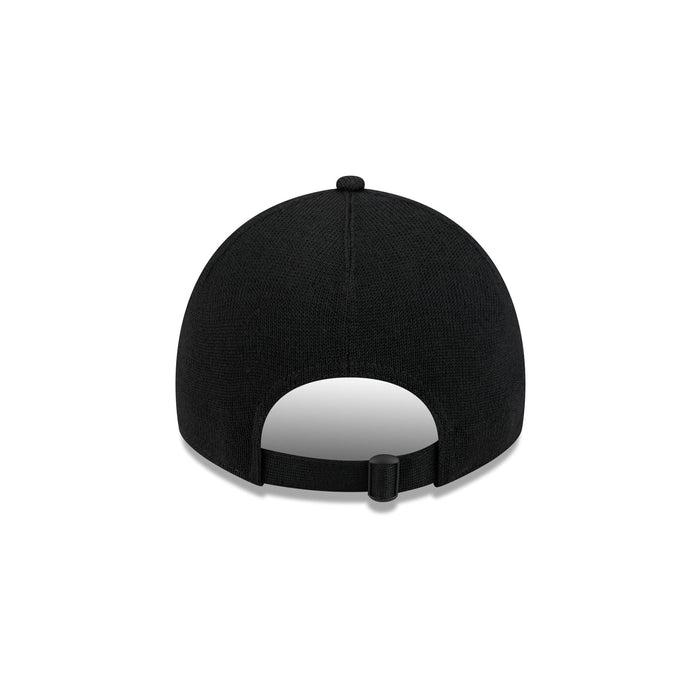 https://cdn.shopify.com/s/files/1/0601/2554/4675/files/60763849_9TWENTY_MERINOWOOL9TWENTY2857_ARIDIA_BLK_R.jpg?v=1756993844