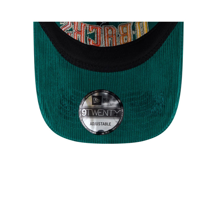 https://cdn.shopify.com/s/files/1/0601/2554/4675/files/60832943_9TWENTY_LifestyleEnergy_ARIDIA_DKG_UV.jpg?v=1761845731