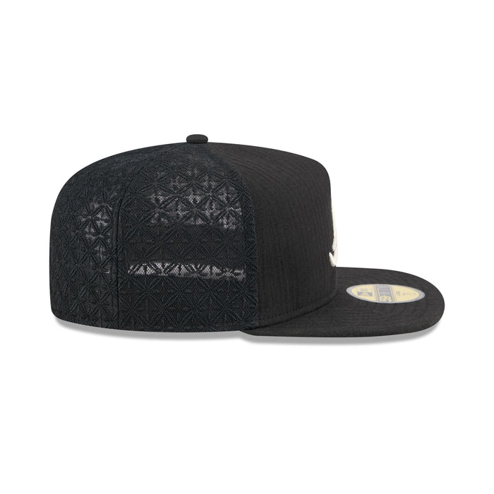 https://cdn.shopify.com/s/files/1/0601/2554/4675/files/60750772_59FIFTYAF_5950DAY5950AF2704_ATLBRA_BLK_RSIDE.jpg?v=1745502728
