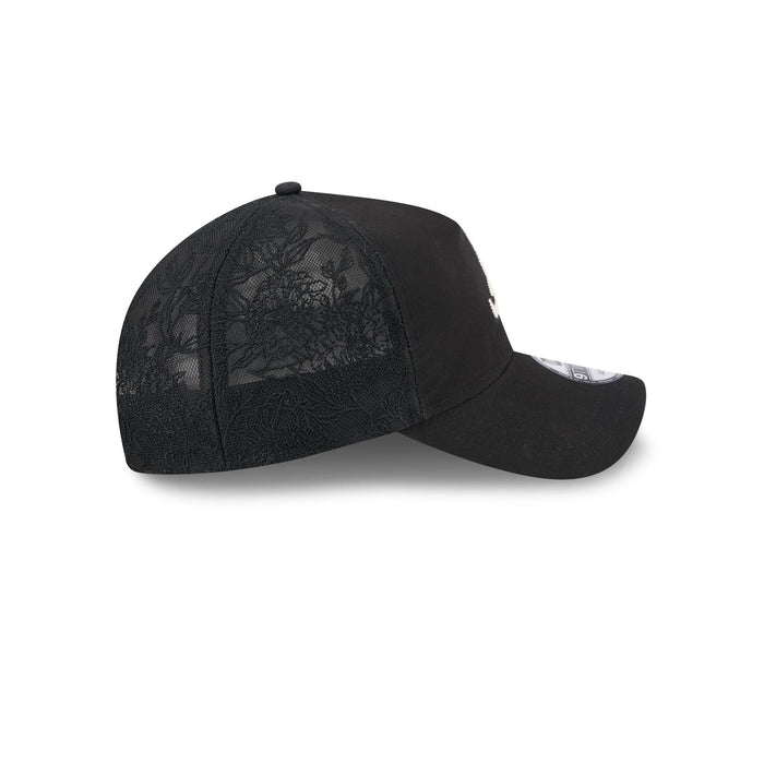 https://cdn.shopify.com/s/files/1/0601/2554/4675/files/60668406_9TWENTYAF_EMBROIDEREDMESH_ATLBRA_BLK_RSIDE.jpg?v=1739218477