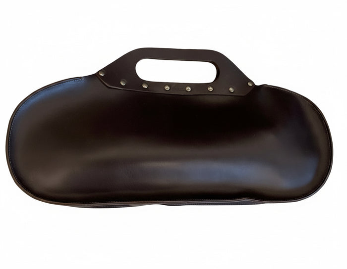 B13 oblong clutch