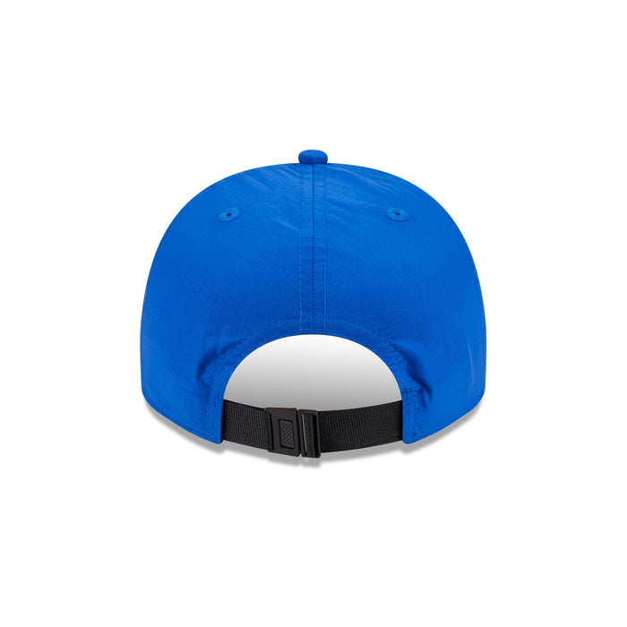 https://cdn.shopify.com/s/files/1/0601/2554/4675/files/60641141_GOLFER_EVERYDAYNYLON_BOSRED_LRY_R.jpg?v=1740520615