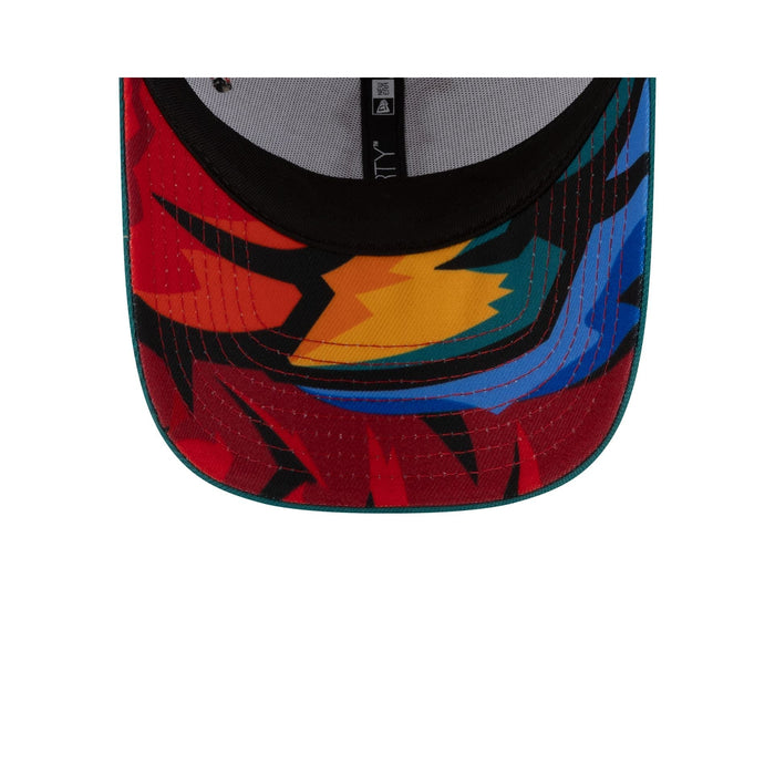 https://cdn.shopify.com/s/files/1/0601/2554/4675/files/60768780_9FORTY_CITY_ELEMENTS_25_BOSRED_WHI_UV.jpg?v=1760624240