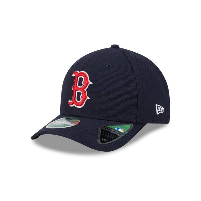https://cdn.shopify.com/s/files/1/0601/2554/4675/files/60646790_60646937_9FORTYMC_MLBPLYRREP940MC_BOSRED_OTC_3QL_da171a97-2fb8-4375-b3b8-d177ab030bce.jpg?v=1736976980