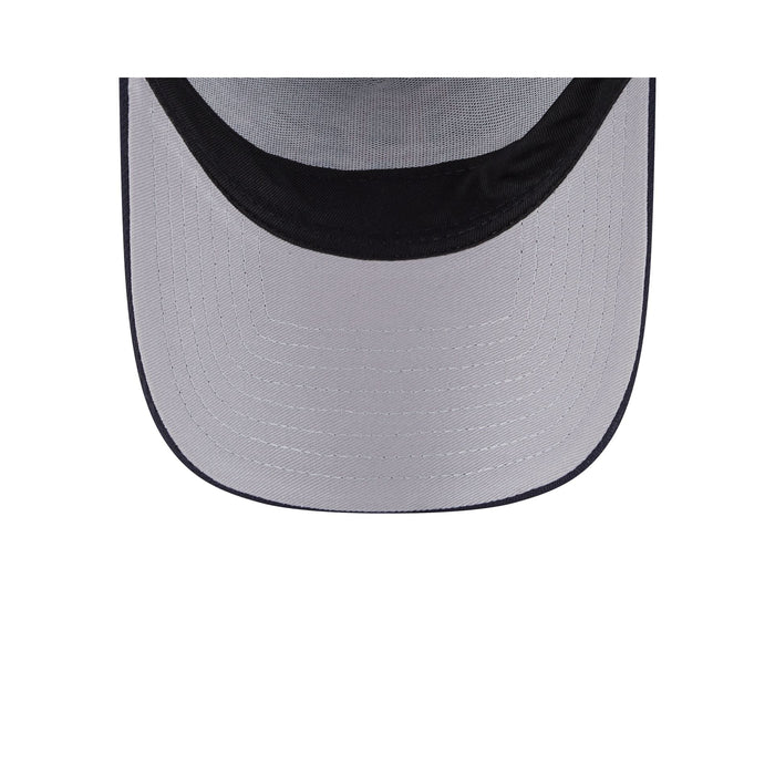 https://cdn.shopify.com/s/files/1/0601/2554/4675/files/60656364_9FORTYAF_STATESTITCH_BOSRED_OTC_UV.jpg?v=1739890277