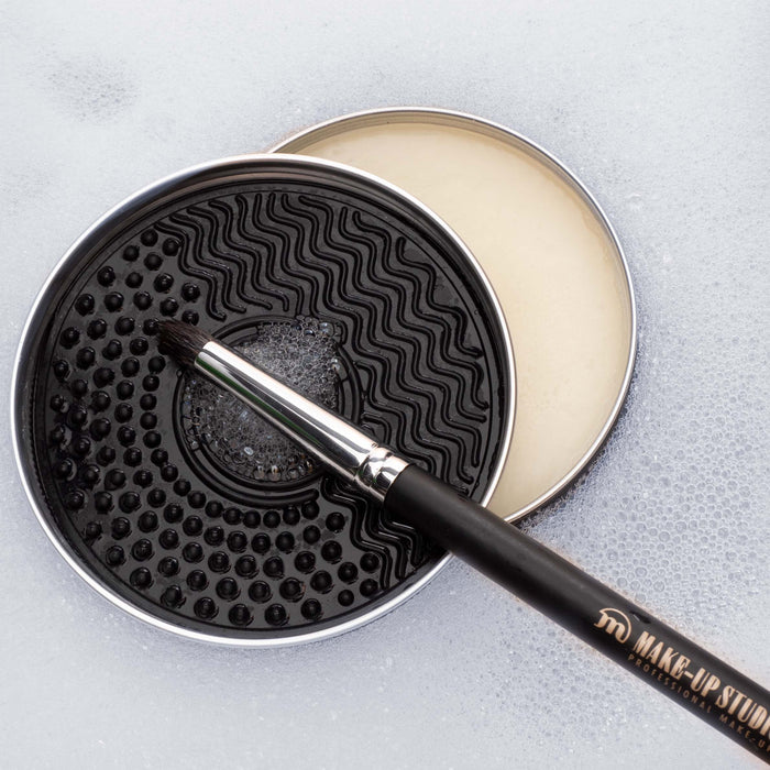 Brush Cleansing Balm + Scrubber