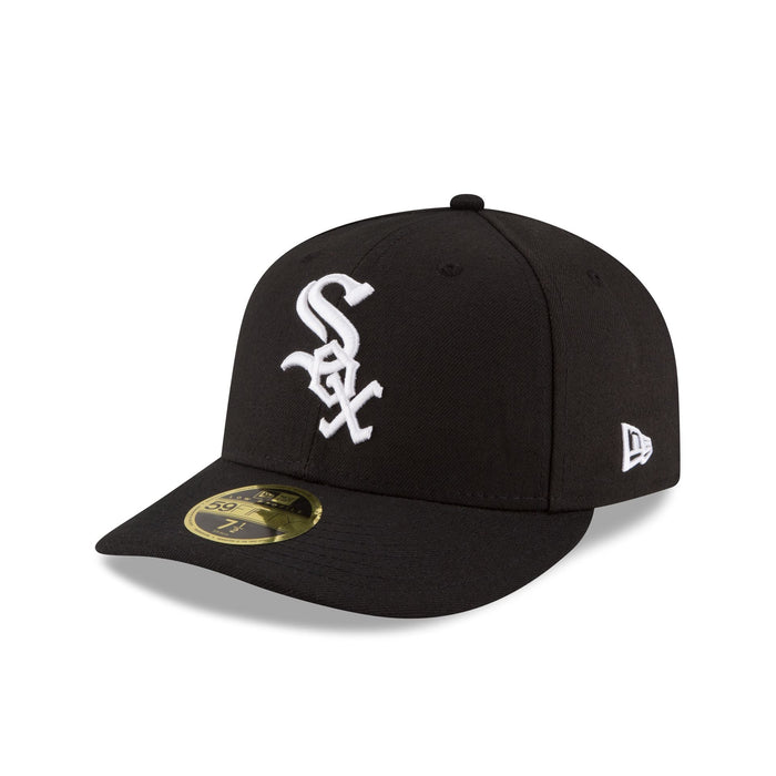 https://cdn.shopify.com/s/files/1/0601/2554/4675/files/60757602_LP59FIFTY_MLB25LP5950CHIWHI125ANNGM_CHIWHI_BLK_3QL.jpg?v=1744202328