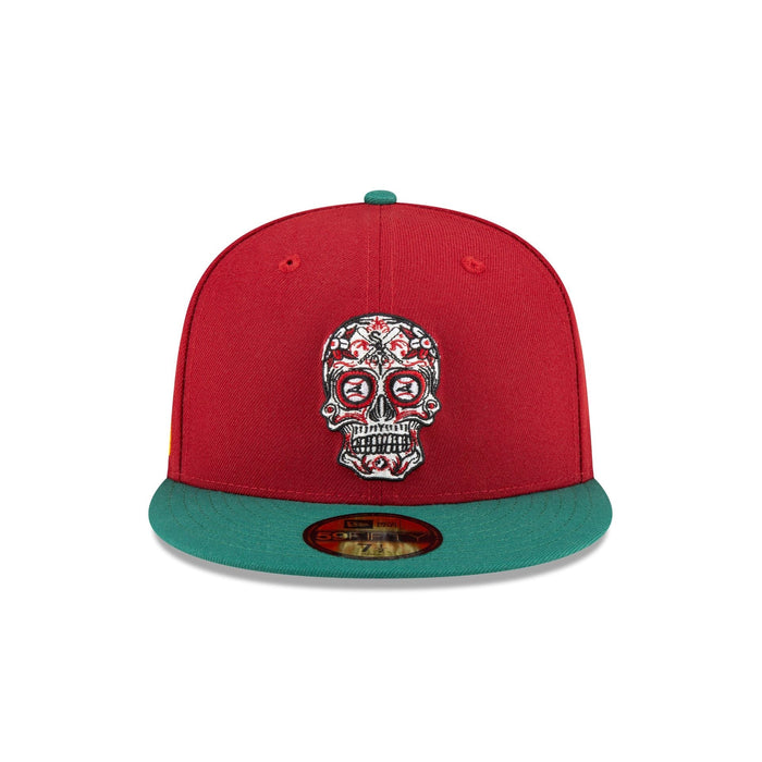 https://cdn.shopify.com/s/files/1/0601/2554/4675/files/70854542_59FIFTY_SUGARSKULL_CHIWHI_SCA_F.jpg?v=1712859290