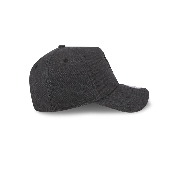 https://cdn.shopify.com/s/files/1/0601/2554/4675/files/60573445_AF9FORTY_LOGOESSENTIALS_CHIWHI_BLK_RSIDE.jpg?v=1726173638