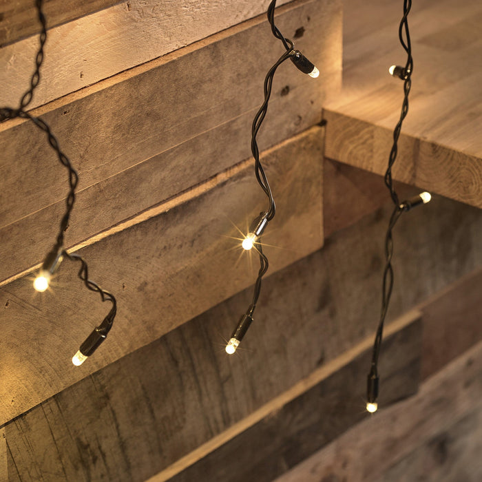 ML192YWB_Black-cable-LED-curtain-light-Wall-Close-up_P4.jpg