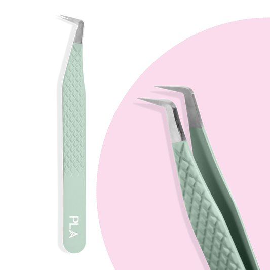 E13 - The Wide Volume Boot Tweezer