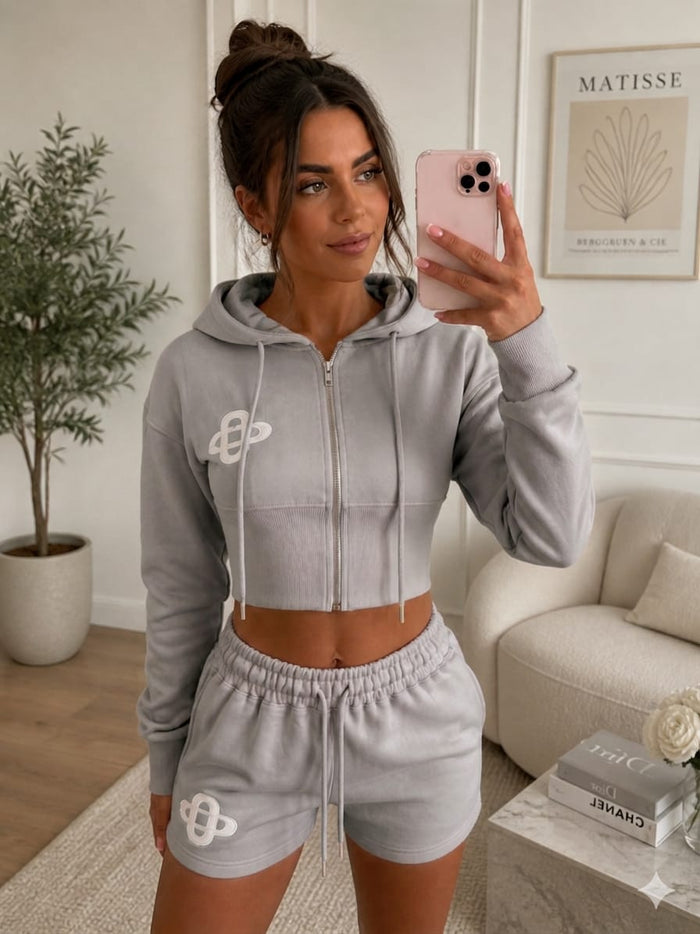 Embroidery Crop Zip Short Set 🇬🇧