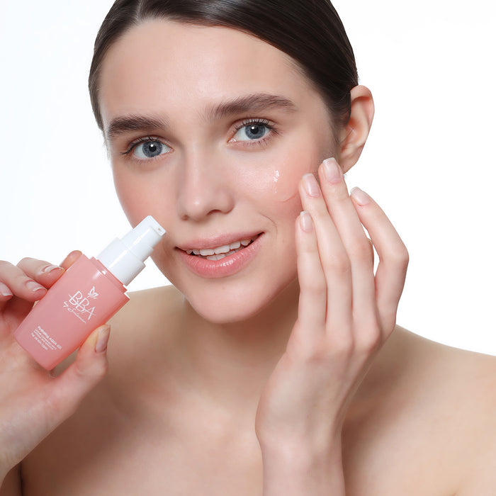 Hydrating AQUA-GEL (Leaves complexion dewy, luminous and refreshed)
