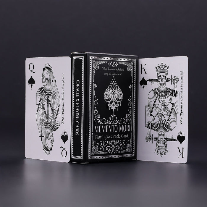 Memento Mori Gothic Playing & Oracle Cards 🇬🇧