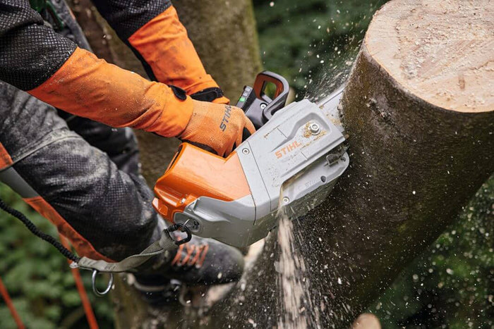 MSA 220 TC-O Cordless Top Handle Chainsaw