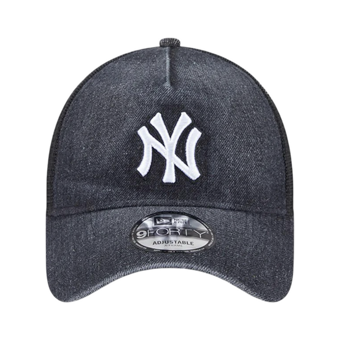 New Era 940 Trucker A-Frame Washed Denim Snapback New York Yankees Black Cap