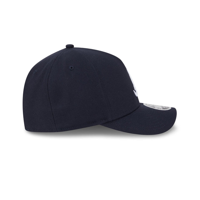 https://cdn.shopify.com/s/files/1/0601/2554/4675/files/60647000_9FORTYMCAF_CHS940MCAF25205_ATLBRA_OTC_RSIDE.jpg?v=1736976585