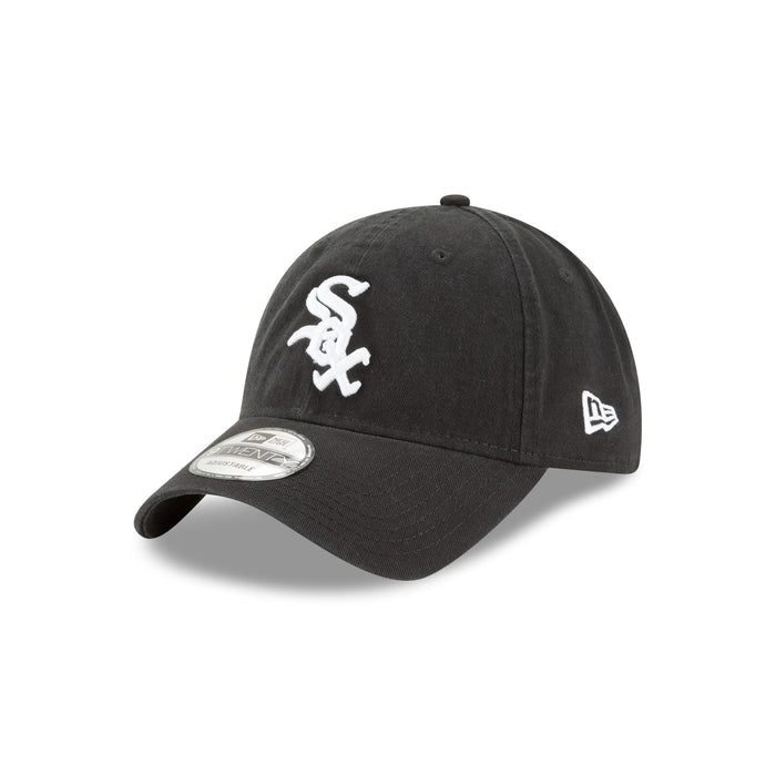 https://cdn.shopify.com/s/files/1/0601/2554/4675/files/60757610_K9FORTYMC_MLB25920REPCHIWHI125ANNALT25_CHIWHI_BLK_3QL.jpg?v=1744202328