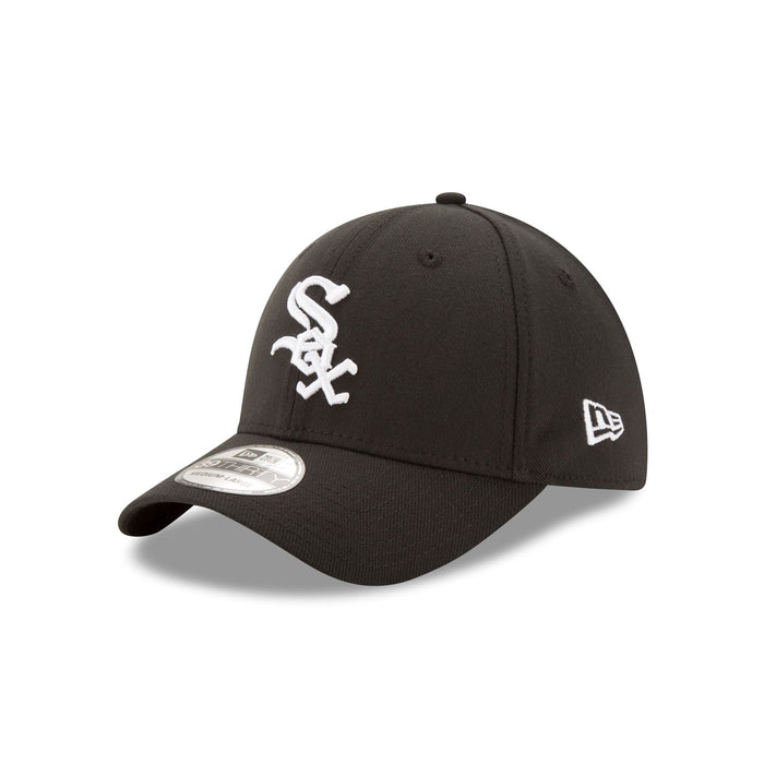 https://cdn.shopify.com/s/files/1/0601/2554/4675/files/60757604_39THIRTY_MLB253930CHIWHI125ANNGM_CHIWHI_BLK_3QL.jpg?v=1744202328