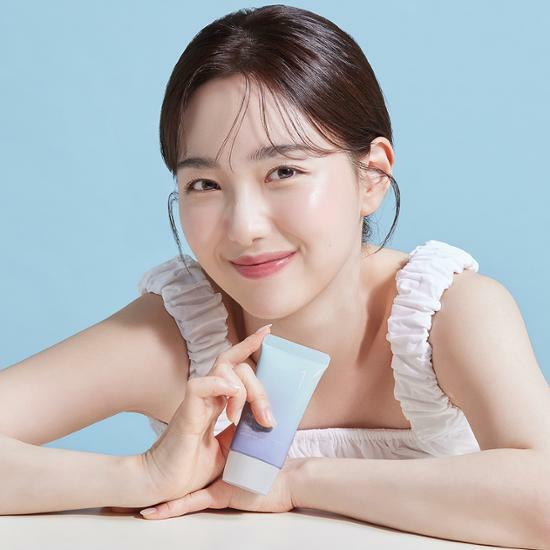 NUMBUZIN No.1 Pure Glass Clean Tone Up SPF50+ PA++++ كريم متعدد المهام لبشرة زجاجية من نمبوزين