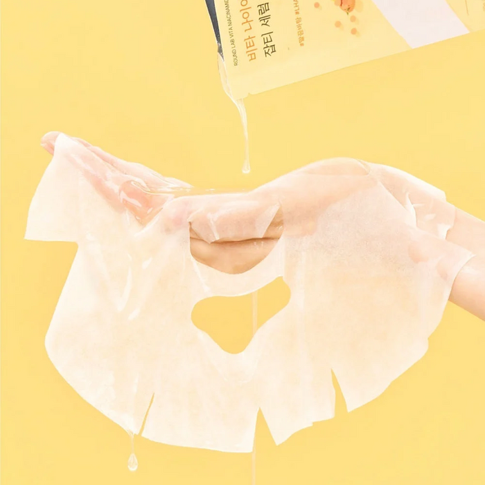 Round Lab Vita Niacinamide Dark Spot Serum Mask