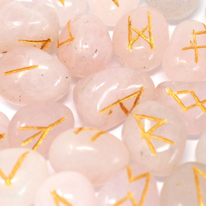 Runes Stone Set in Pouch  - Rose Quartz 🇬🇧
