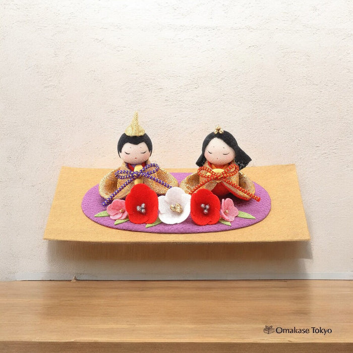 Ryukodo Golden Sitting Doll