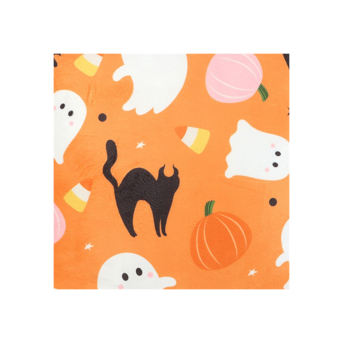 Square Sweet and Spooky Ghost Print Cushion 🇬🇧