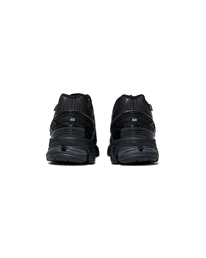 lost & found New Balance New Balance U190631U Black/Alkaline Green